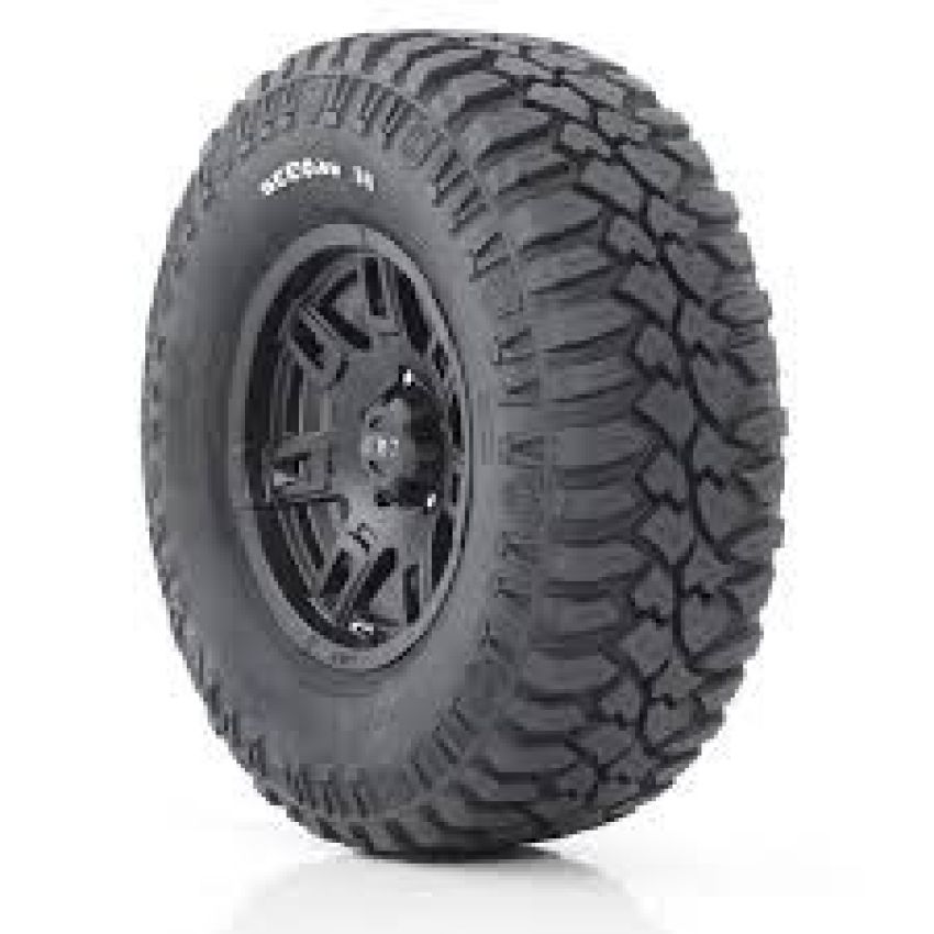 MICKEY THOMPSON Deegan 38 305/65R17