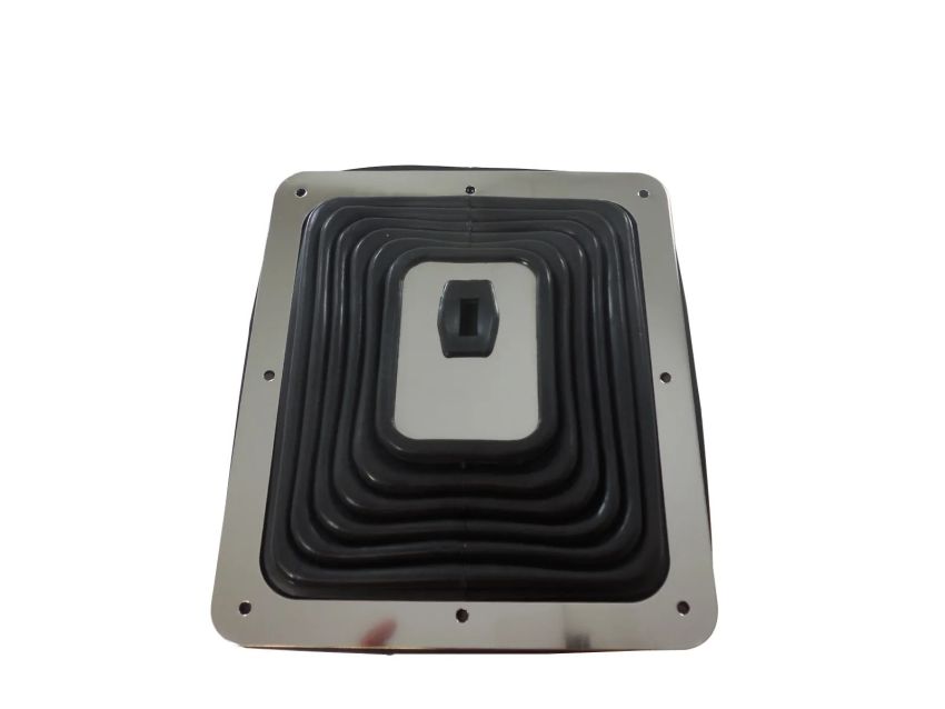 RACING POWER CO-PACKAGED RPCR9631 Large Shifter Boot 7-3/4 x 8-3/4In