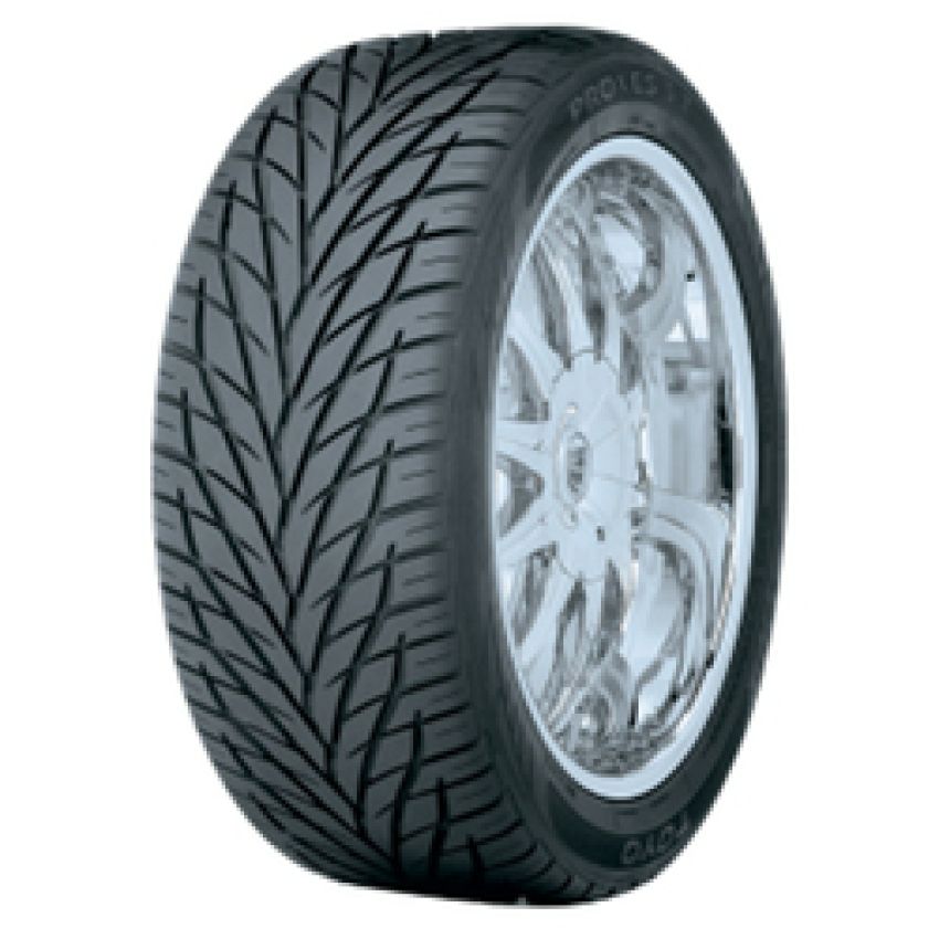 TOYO Proxes S/T 305/35R24 All-Season