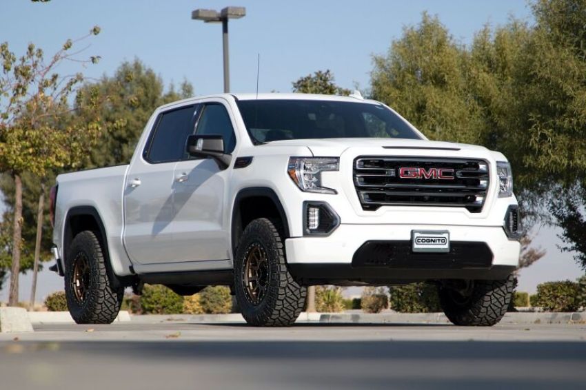 Cognito 110-90797 19-24 Chevy/GMC Silverado/Sierra 1500 2WD/4WD 3in Standard Leveling Lift Kit