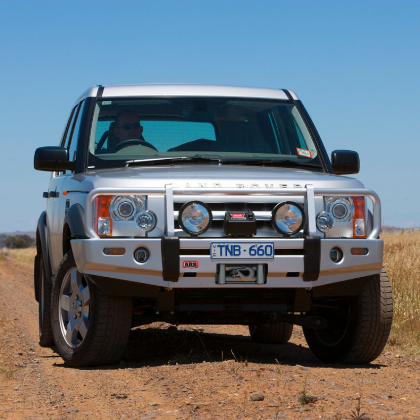 ARB 3232150 Bullbar Suit Srs Land Rover Lr3 04-09 (Fit Kit NOT Included)