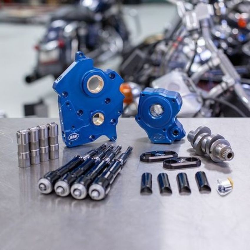 S&S Cycle 310-1008B 2017+ Water Cooled M8 Models Chain Drive 475C Cam Chest Kit w/ Black Pushrod Tubes