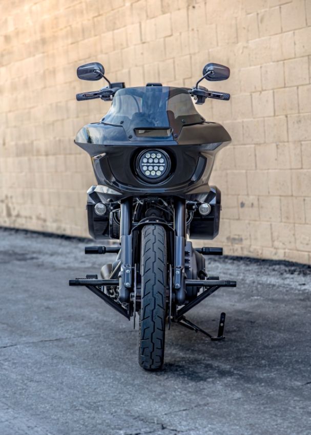 Burly Brand B10-3018B 18-Up M8 Softail Brawler Kit Front -Black