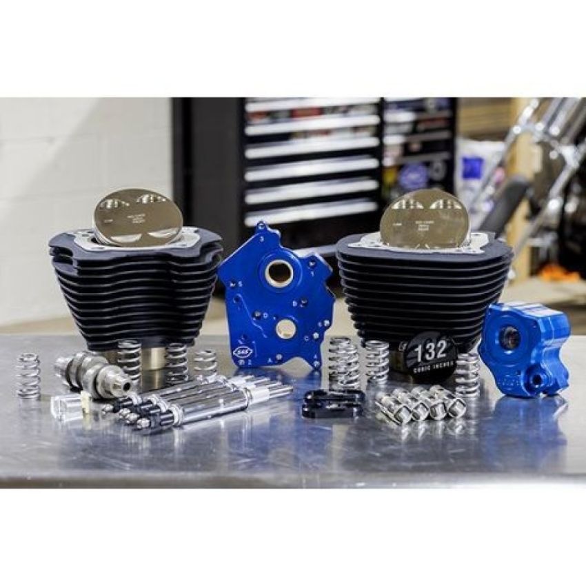 S&S Cycle 310-1233 2017+ M8 132in Power Pack w/ Chrm Pushrod Tubes & Cam Chain Tensioners - Blk w/o Highlight