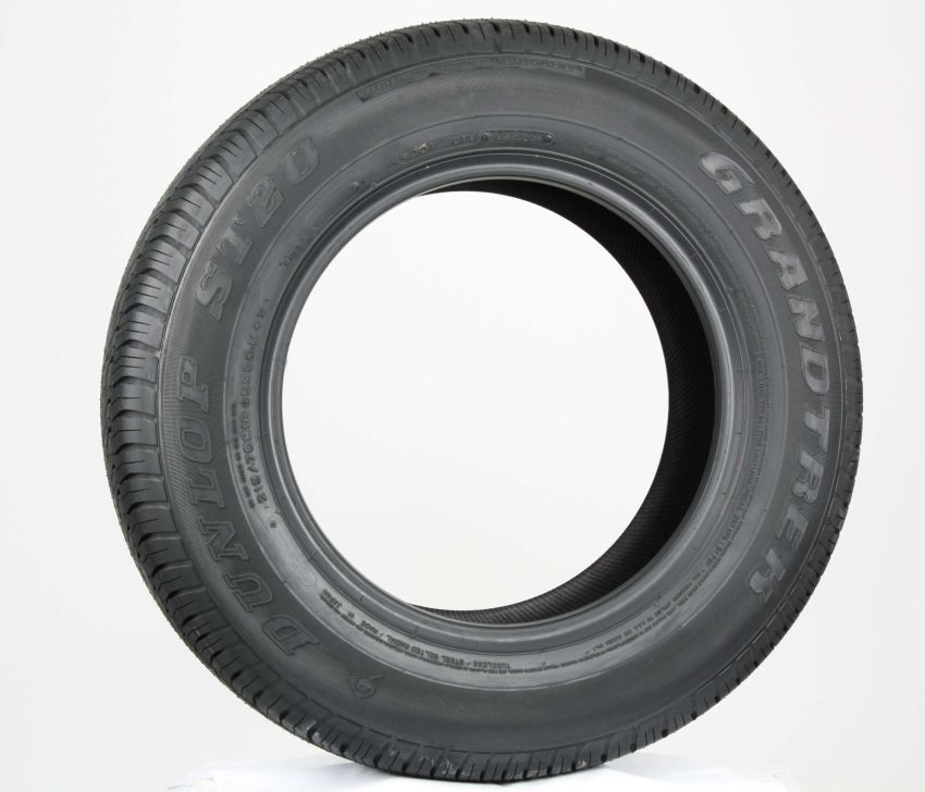 DUNLOP Grandtrek ST20 215/65R16 All-Season