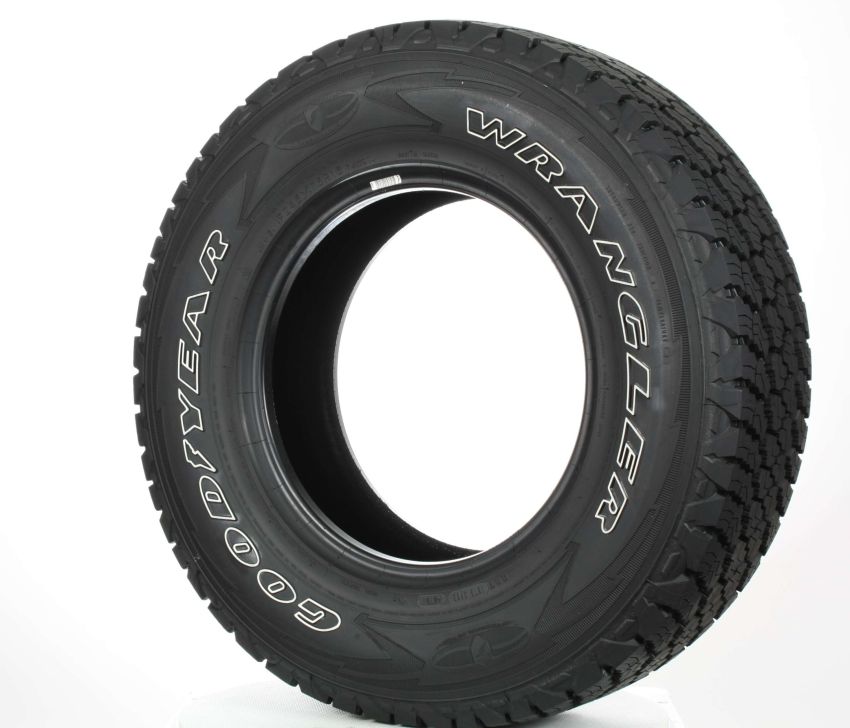 GOODYEAR Wrangler Silentarmor 215/85R16 All-Season