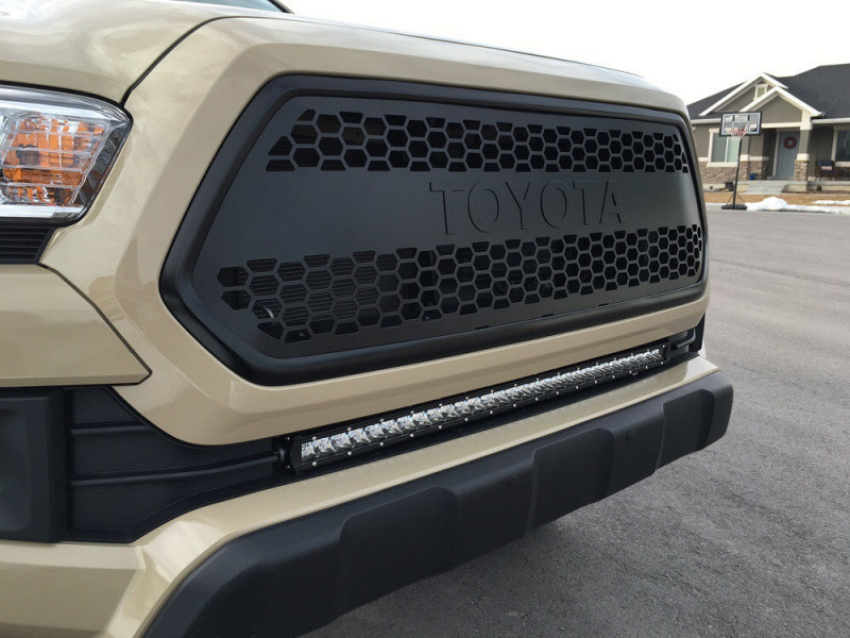 Cali Raised LED CR2846 Cali Raised 2016-2023 Toyota Tacoma 32In Low Bumper Flush Slim Light Bar Kit -Blue Backlight - Tall