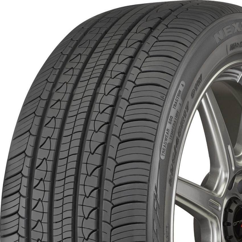 NEXEN Npriz AH8 195/65R15 All-Season