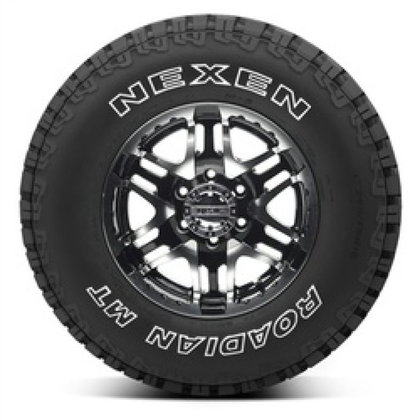 NEXEN Roadian MT 235/75R15