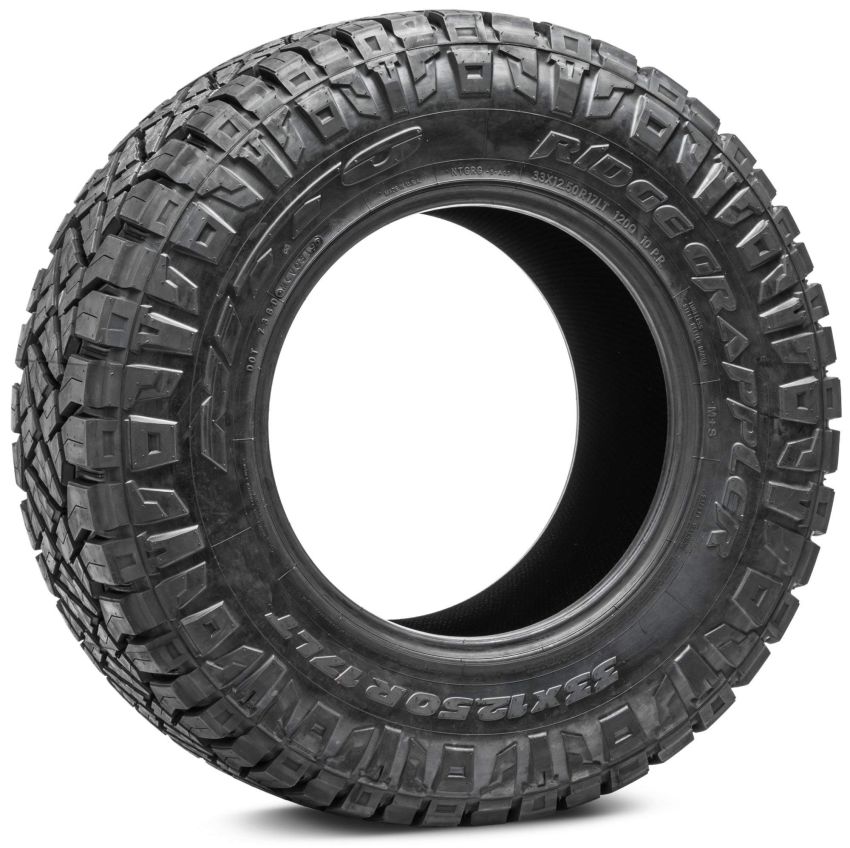NITTO Ridge Grappler 265/65R17