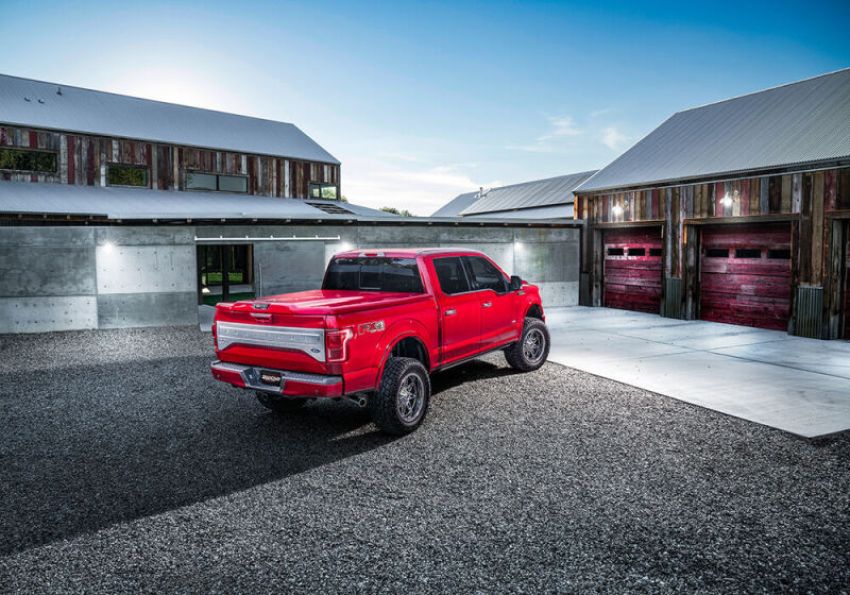 Undercover UC2208L-DR 2023+ Ford F-150 Crew Cab 5.7ft Elite LX Bed Cover - Avalanche Grey