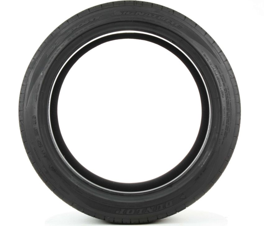 DUNLOP SP Sport Signature 235/55R17 All-Season