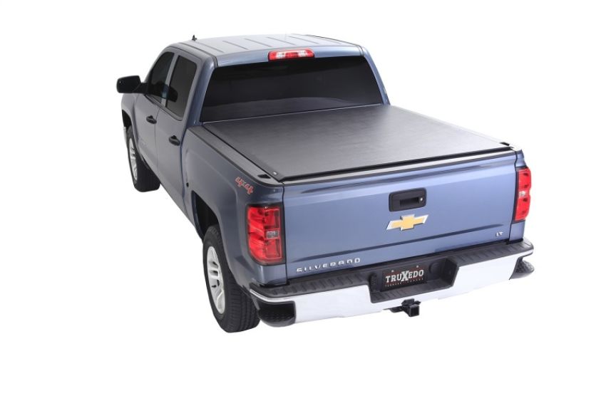Truxedo 571501 07-13 GMC Sierra & Chevrolet Silverado 2500/3500 Dually w/Bed Caps 8ft Lo Pro Bed Cover