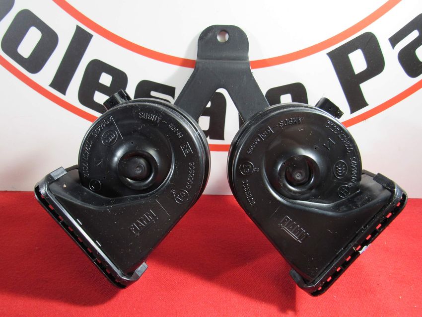 Mopar Dodge RAM 1500 2500 Dual Horn & Bracket Assembly New OEM
