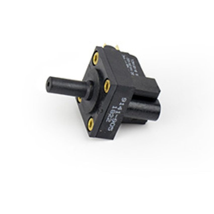 Snow Performance SNO-81014 Water Methanol Boost Switch (1-15 PSI)