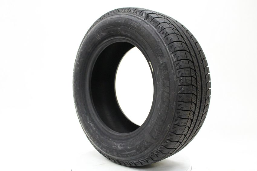 MICHELIN Latitude X-Ice XI2 245/70R16 Winter