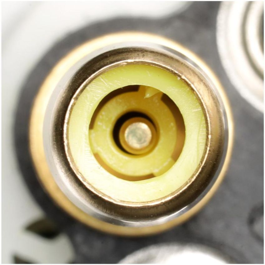 DELPHI FE0431 Fuel Pump and Strainer Set
