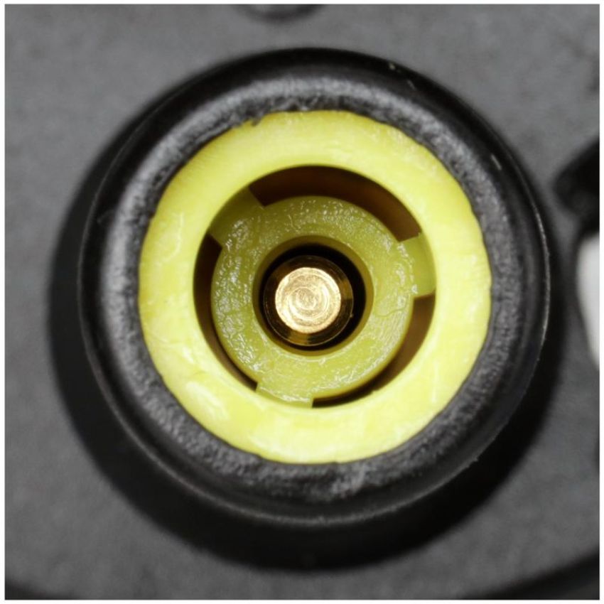 DELPHI FE0707 Fuel Pump and Strainer Set