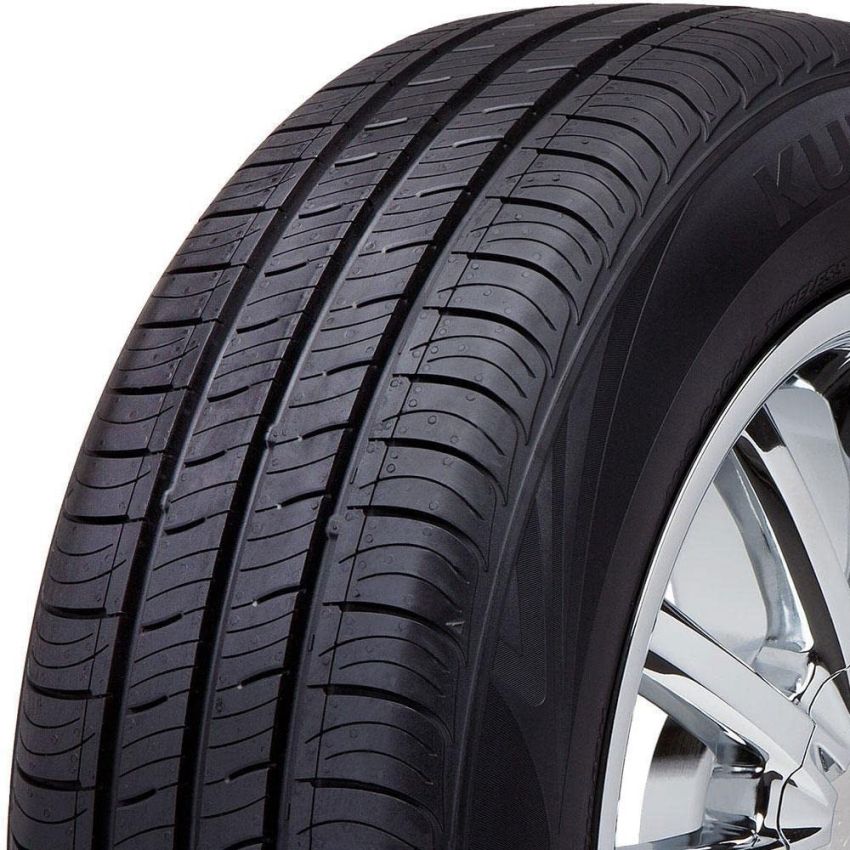 KUMHO Solus TA31 215/55R17 All-Season