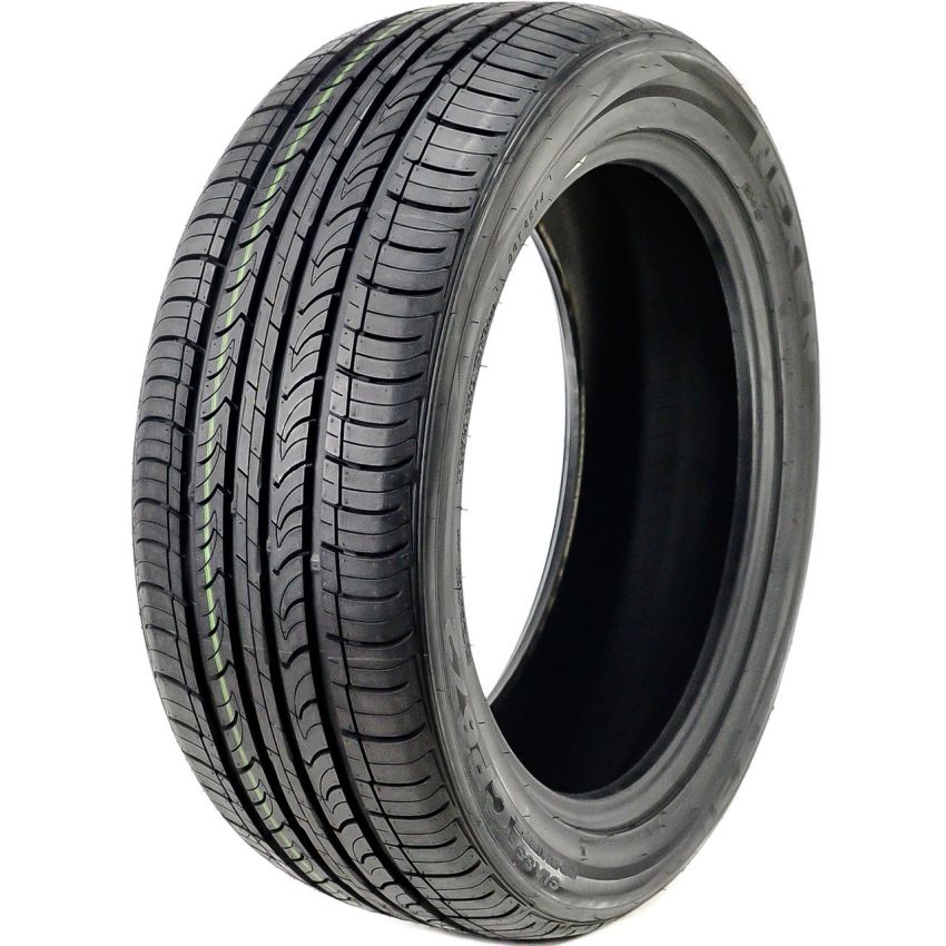 NEXEN 11209NXK 215/65R17 All-Season