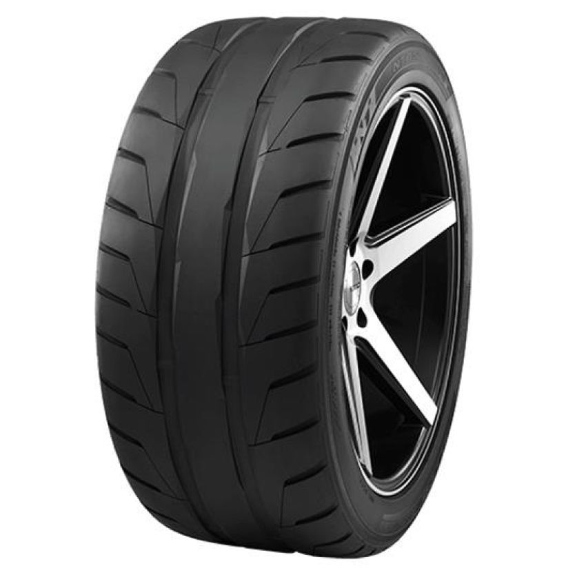 NITTO NT05 225/45R17
