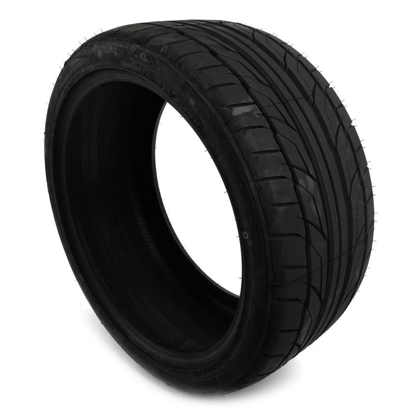 NITTO NT555 G2 275/40R17 Summer