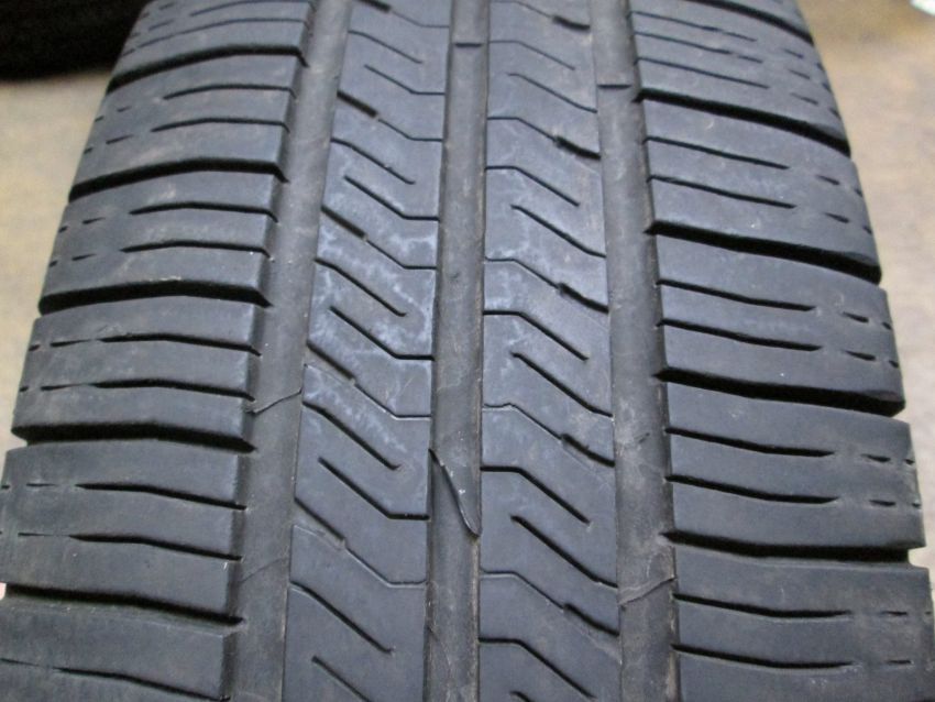 GOODYEAR Eagle LS-2 205/70R16 All-Season