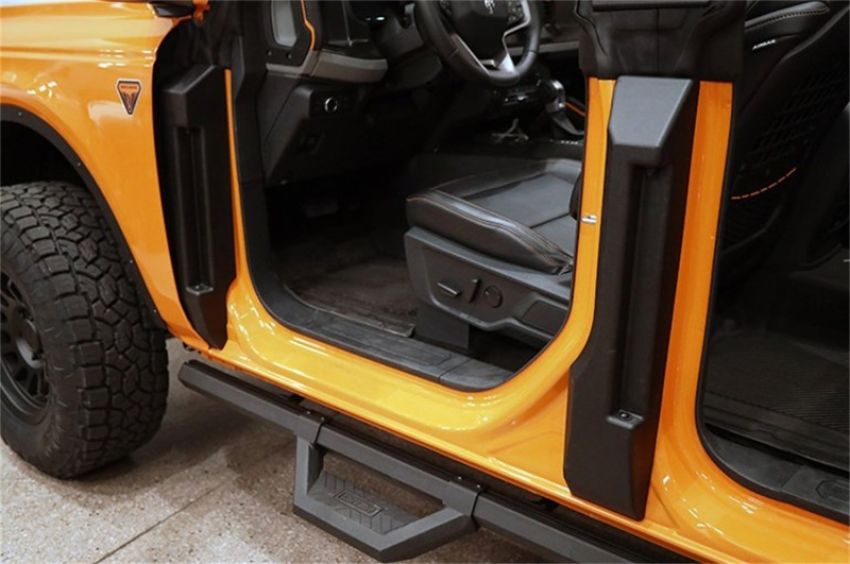 Dee Zee DZ4619 Deezee 21-23 Ford Bronco Bronco Hinge Covers