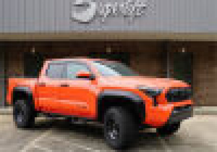 Superlift 40055 2024 Toyota Tacoma 4WD 2in. Leveling Kit (Does Not Fit AVS Vehicles or TRD Pro/Trailhntr)