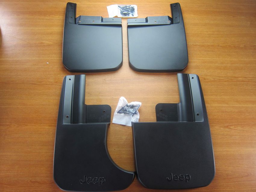 Mopar 82215611 GUARD KIT, Splash Molded - Rear