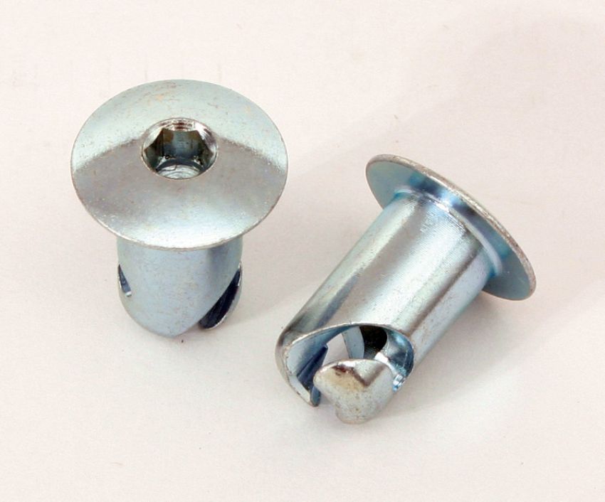 Moroso 71362 Quick Fastener - Oval Head - 7/16in x .550in - Steel - 10 Pack