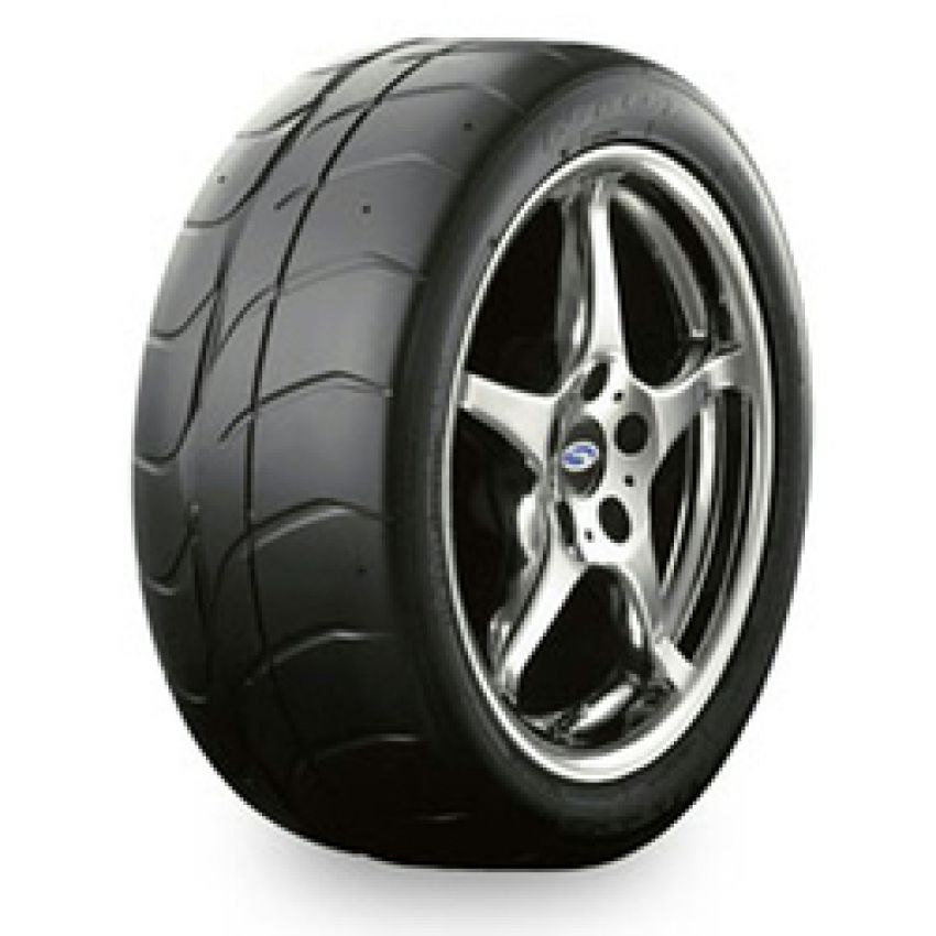 NITTO NT01 235/40R17 Competition