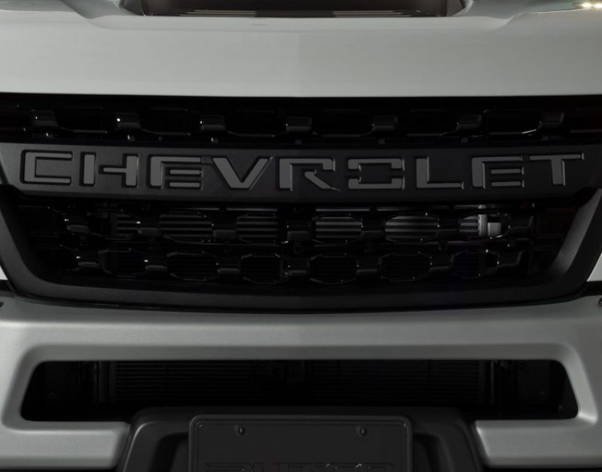 Putco 55552BPGM 19-20 Chevy Silverado LD - Grille Letters - Black Platinum Chevrolet Letters