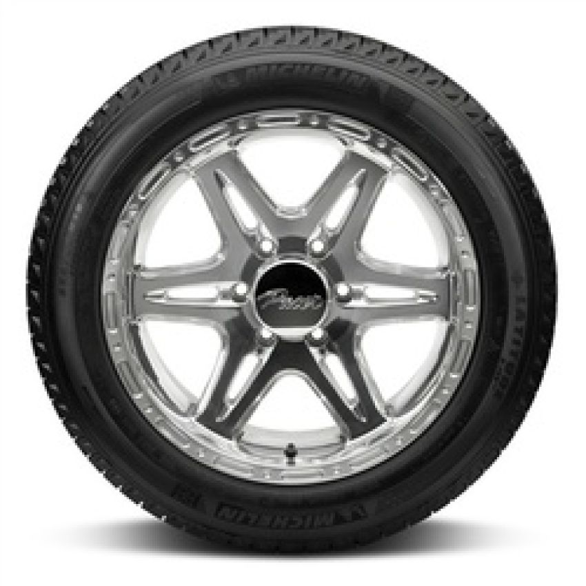 MICHELIN Latitude X-Ice XI2 245/70R16 Winter