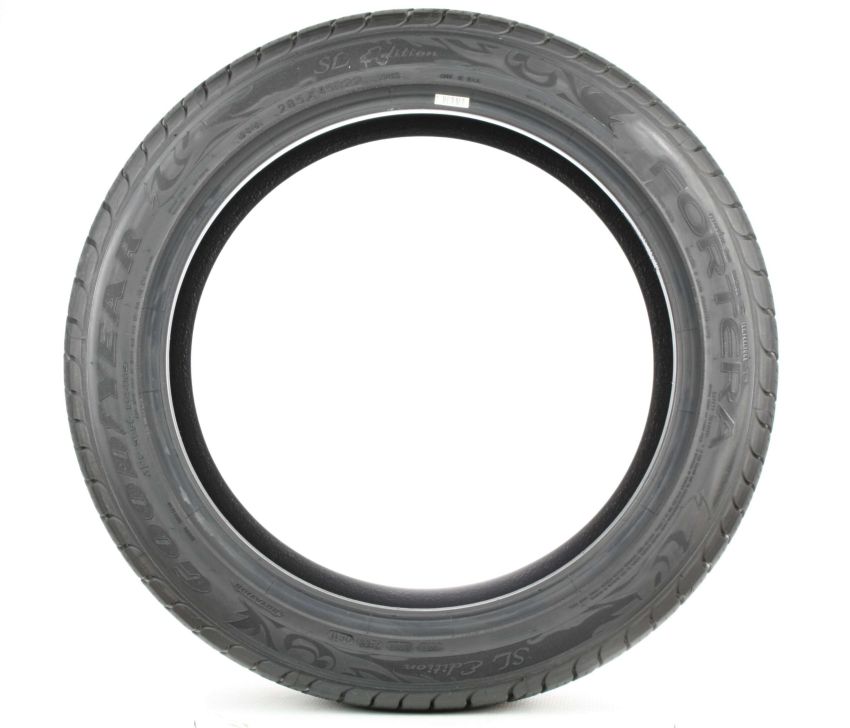 GOODYEAR Fortera SL 305/45R22 All-Season