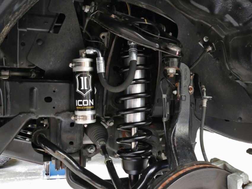 ICON 91210 2011+ Ford Ranger T6 1-3in 2.5 Series Shocks VS RR Coilover Kit