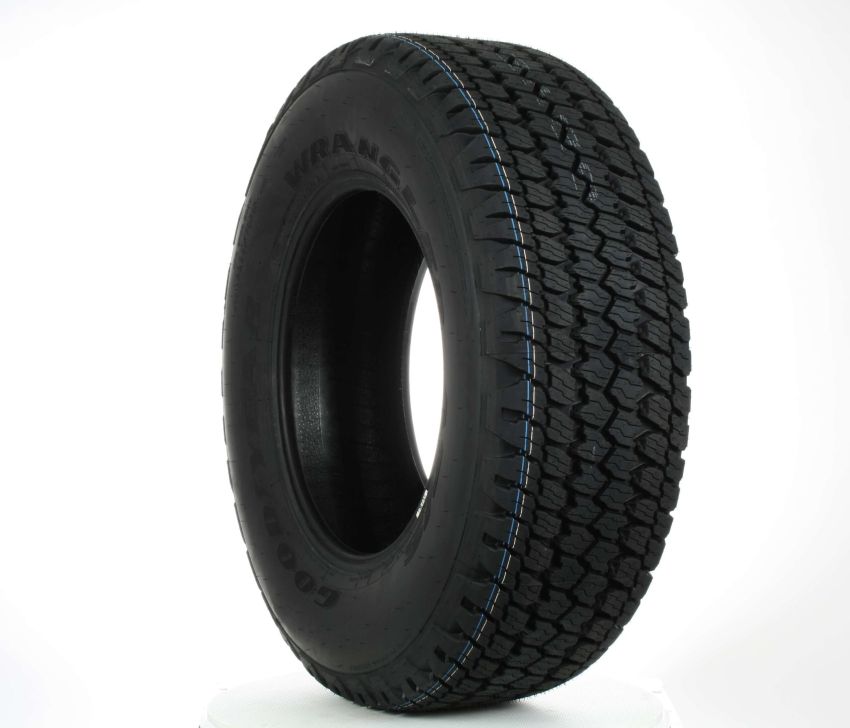 GOODYEAR Wrangler AT/S 275/65R18 All-Season