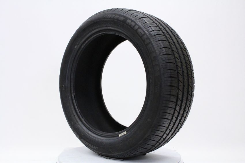 MICHELIN Energy LX4 225/60R17 All-Season