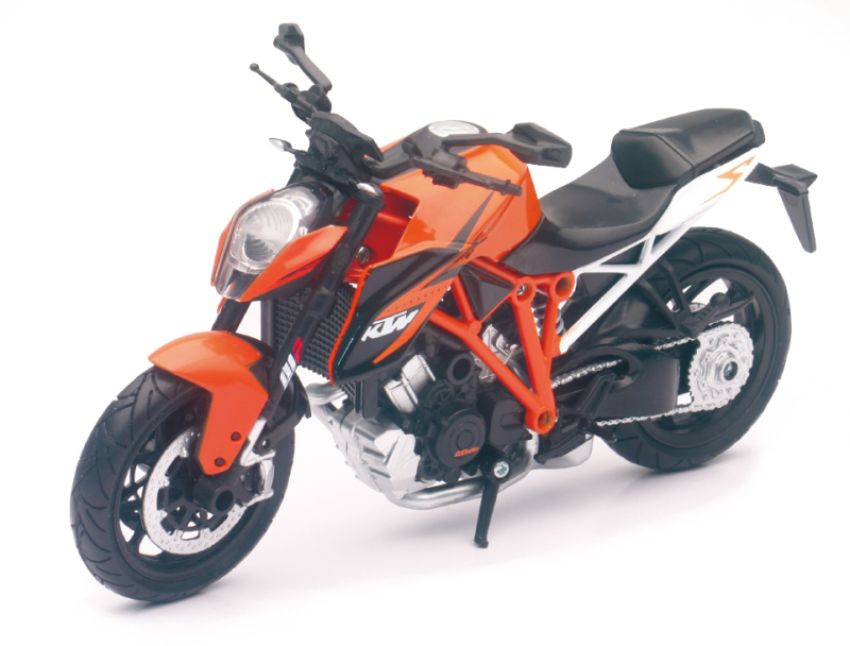 New Ray Toys 57653 KTM 1290 Superduke R/ Scale - 1:12