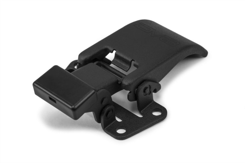 DV8 Offroad HTJL-L Latch Closure Mechanism