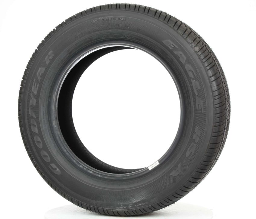 GOODYEAR Eagle RS-A 215/45R17 All-Season