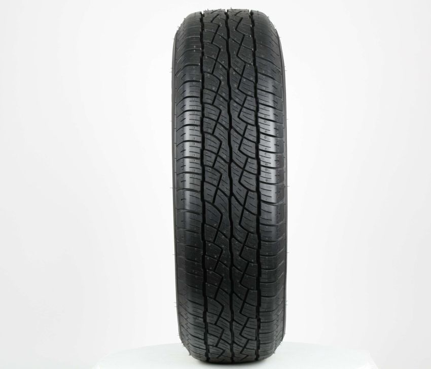 BRIDGESTONE Dueler H/T 687 235/65R18 All-Season