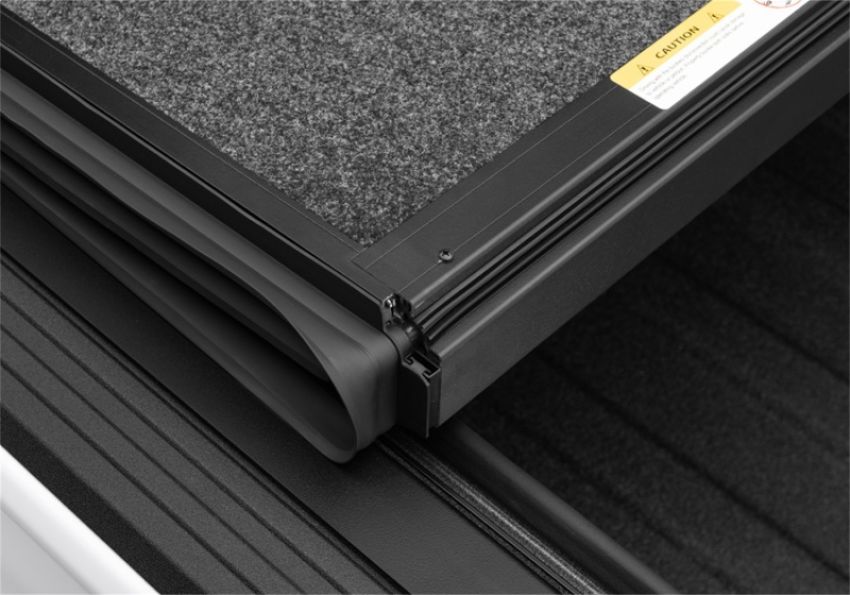 Undercover UX32010 2020 Jeep Gladiator 5ft Ultra Flex Bed Cover - Matte Black Finish