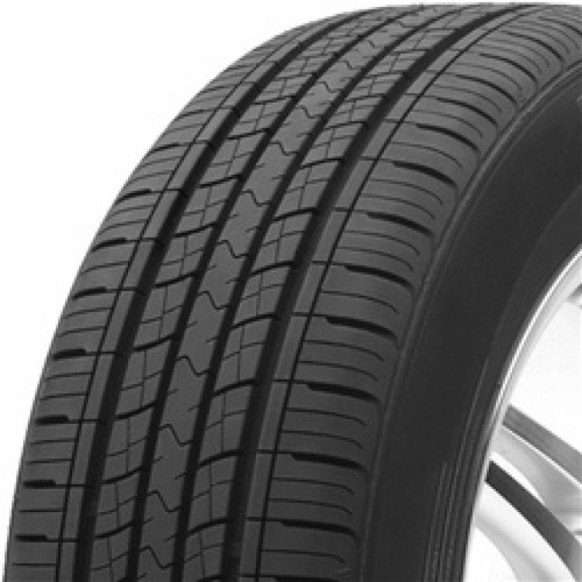 KUMHO Solus KH16 235/60R17 All-Season