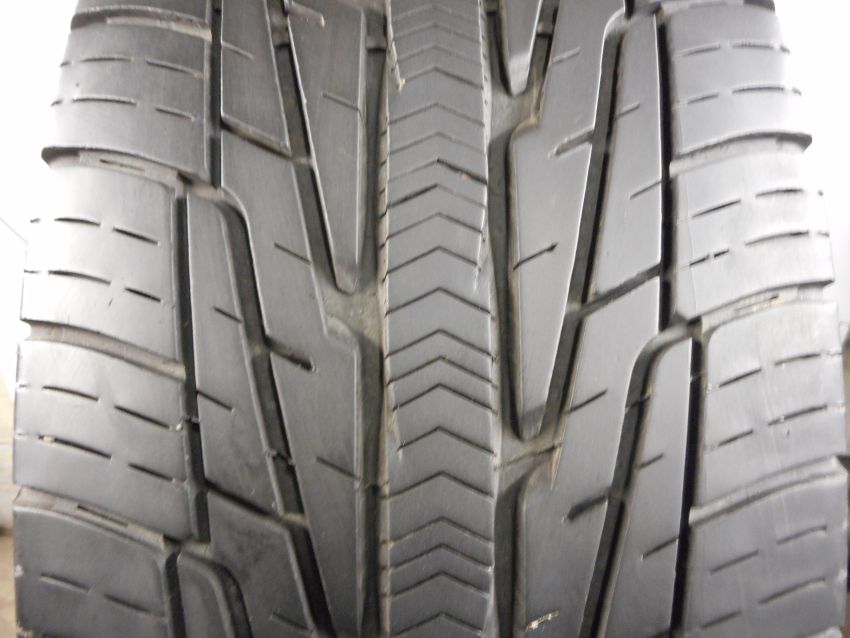 GOODYEAR Assurance Tripletred 215/60R16 All-Season