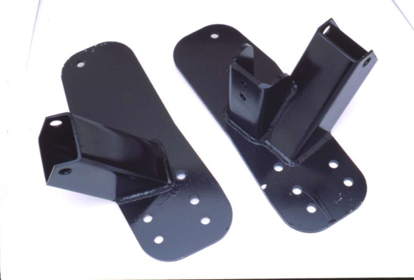 TRANS-DAPT TRA4563 SBC Into Jeep CJ Motor Mount Kit