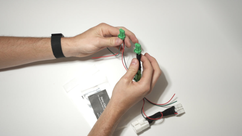 Cali Raised LED CR2429 Cali Raised Plug/Play Switch Illumination Harness - Both 1 Daisy Chain Harness