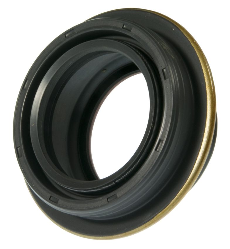 NATIONAL BEARINGS 710496 Trans Case Output Shaft Seal