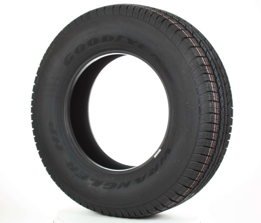 GOODYEAR Wrangler HP 215/70R16 All-Season