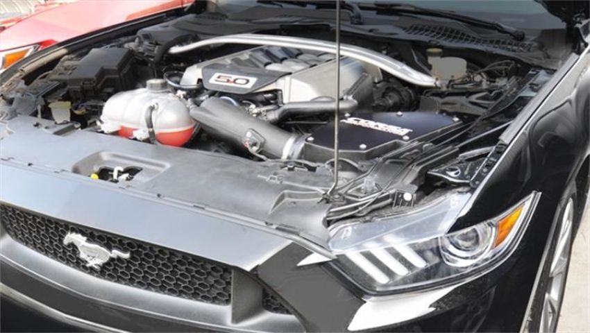 Corsa Performance 419950 Closed Box Air Intake with Pro5 Oiled Filter